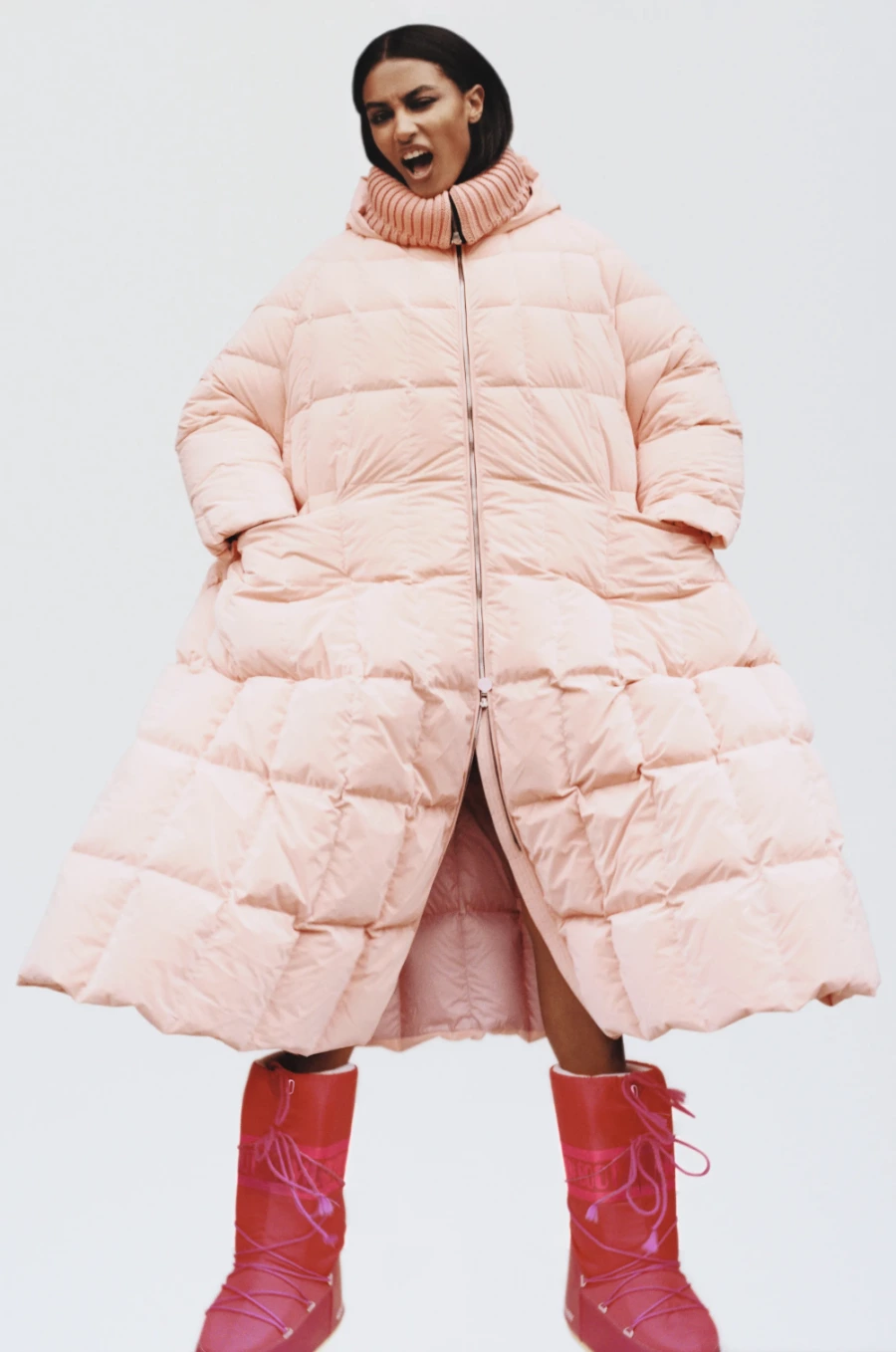 Vogue Ukrayna, Moda Yeteneğini Desteklemek İçin Metaverse Dünyasına Giriyor Vogue Ukrayna, Moda Yeteneğini Desteklemek İçin Metaverse Dünyasına Giriyor