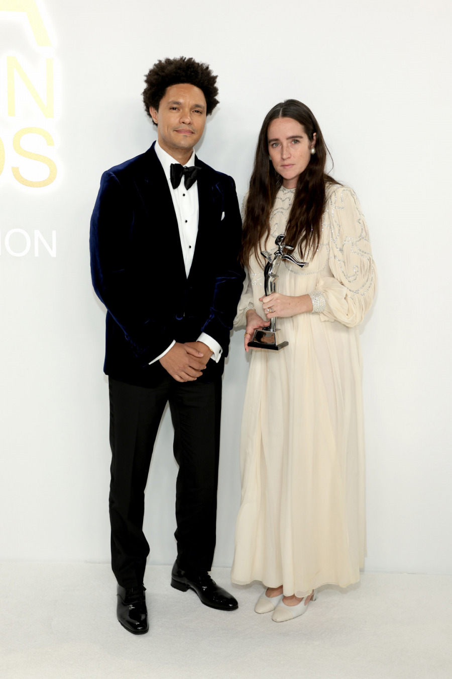 Trevor Noah ve Emily Bode Aujla