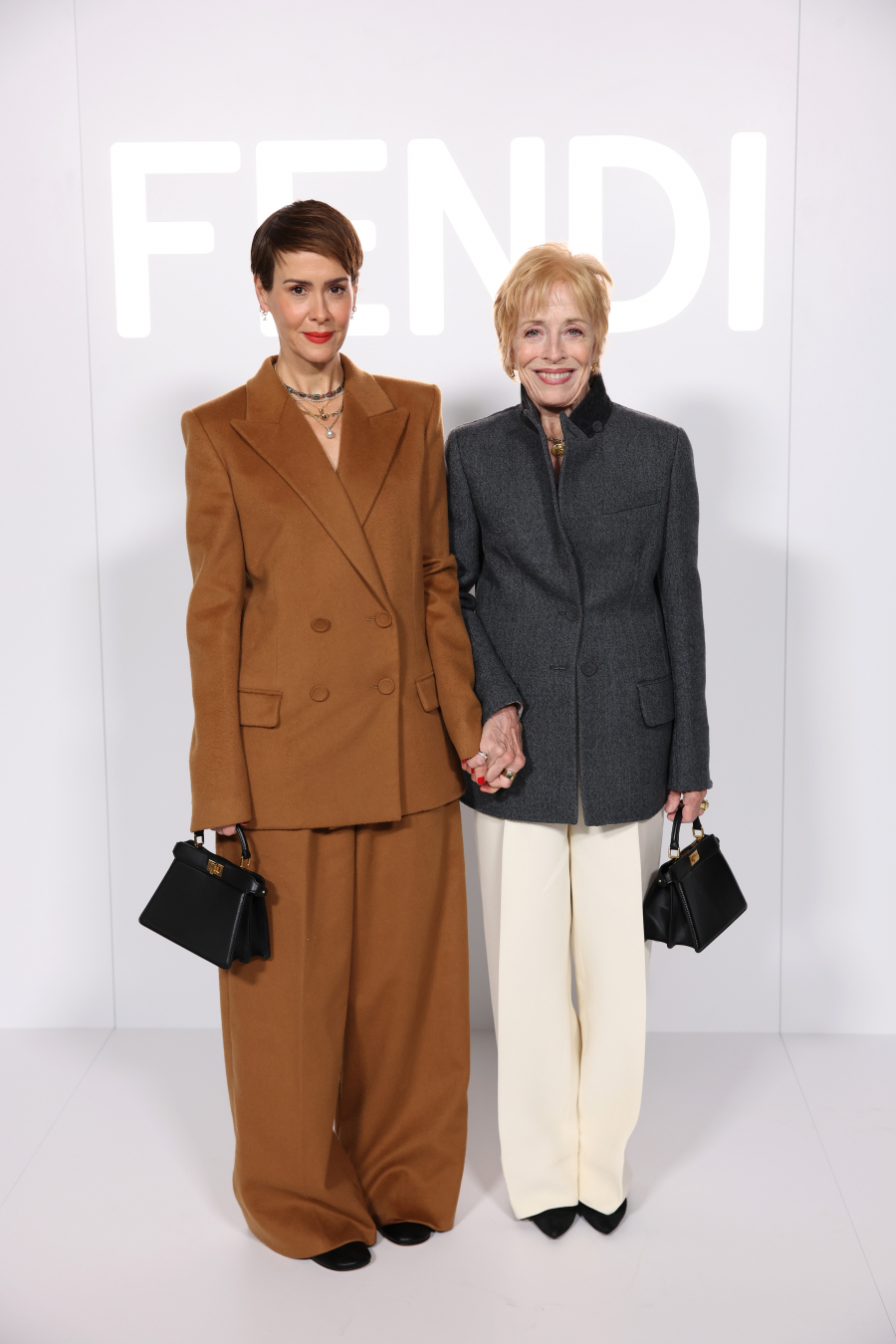 Sarah Paulson ve Holland Taylor @ Fendi