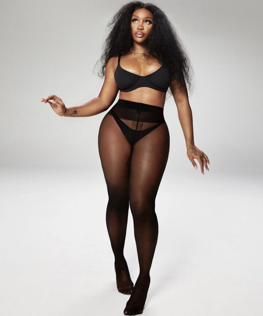 Skims'in son hayranı: SZA Skims'in son hayranı: SZA