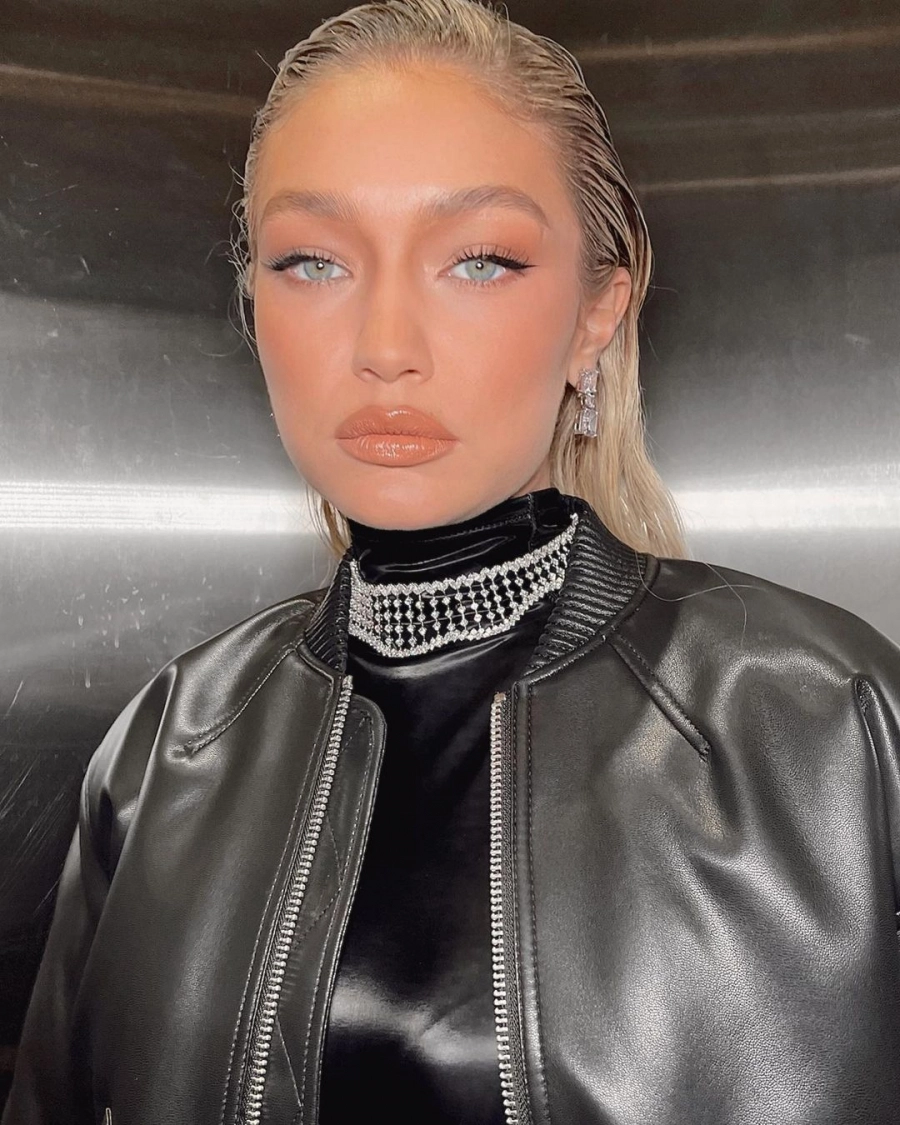 Gigi Hadid'ten Chiara Ferragni'ye Haftanın Güzellik Instagram'ları Gigi Hadid'ten Chiara Ferragni'ye Haftanın Güzellik Instagram'ları
