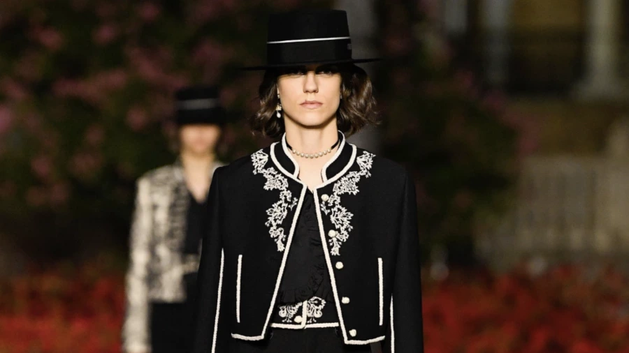 Dior, Cruise 2024 Defilesi için Meksika’ya Gidiyor Dior, Cruise 2024 Defilesi için Meksika’ya Gidiyor