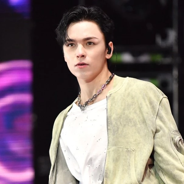 Kenzo İlk Global Marka Elçisini Duyuruyor