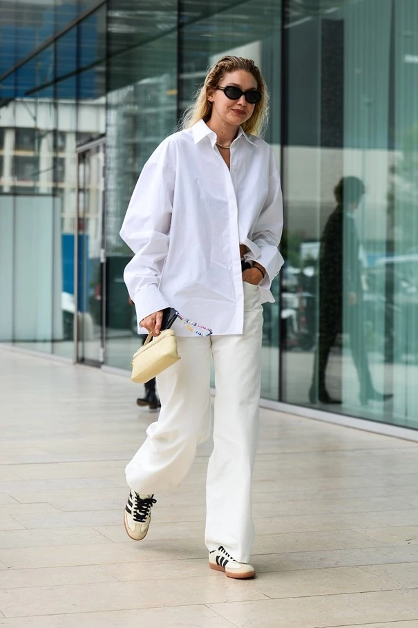 Gigi Hadid ve Milano Gardırobunda Etki Gösteren Vanilla Girl Estetiği Gigi Hadid ve Milano Gardırobunda Etki Gösteren Vanilla Girl Estetiği
