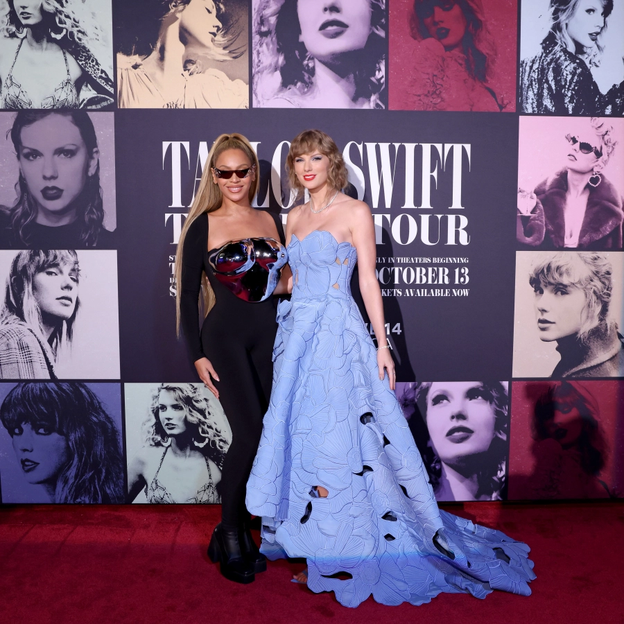 Beyoncé, Taylor Swift’in Film Galasındaydı Beyoncé, Taylor Swift’in Film Galasındaydı