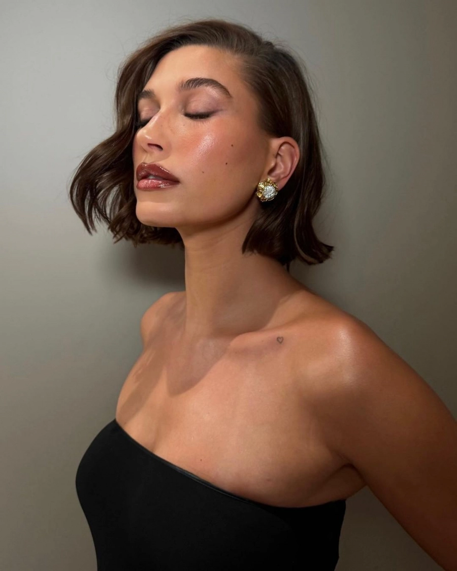 Shanina Shaik'ten Federica Lai'e Haftanın Güzellik Instagram'ları Shanina Shaik'ten Federica Lai'e Haftanın Güzellik Instagram'ları
