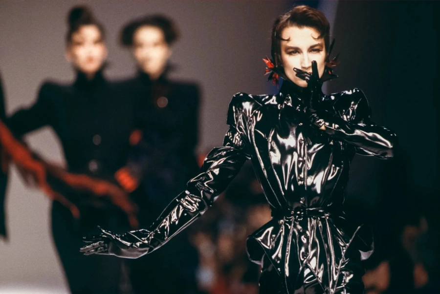 Uzmanlara Göre 2024 Yılının En Büyük Vintage Trendleri Uzmanlara Göre 2024 Yılının En Büyük Vintage Trendleri