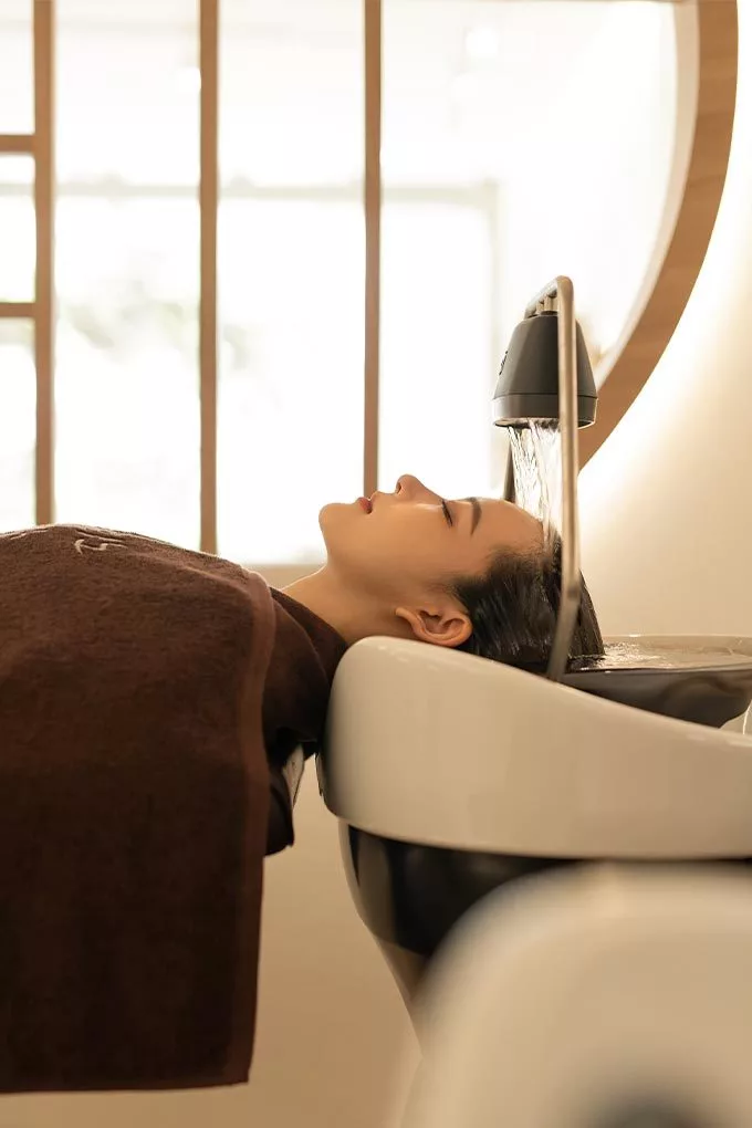 Hair Spa: Saç Tipinize Özel Yeni Bir Uygulama Hair Spa: Saç Tipinize Özel Yeni Bir Uygulama