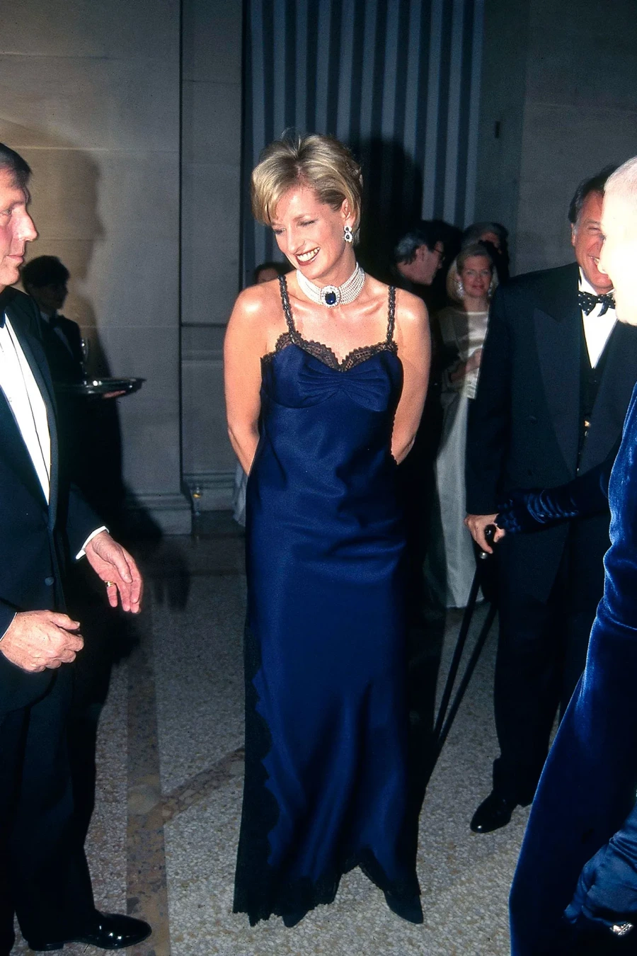 Prenses Diana'nın İlk ve Tek Met Gala Kıyafetine Dair Prenses Diana'nın İlk ve Tek Met Gala Kıyafetine Dair