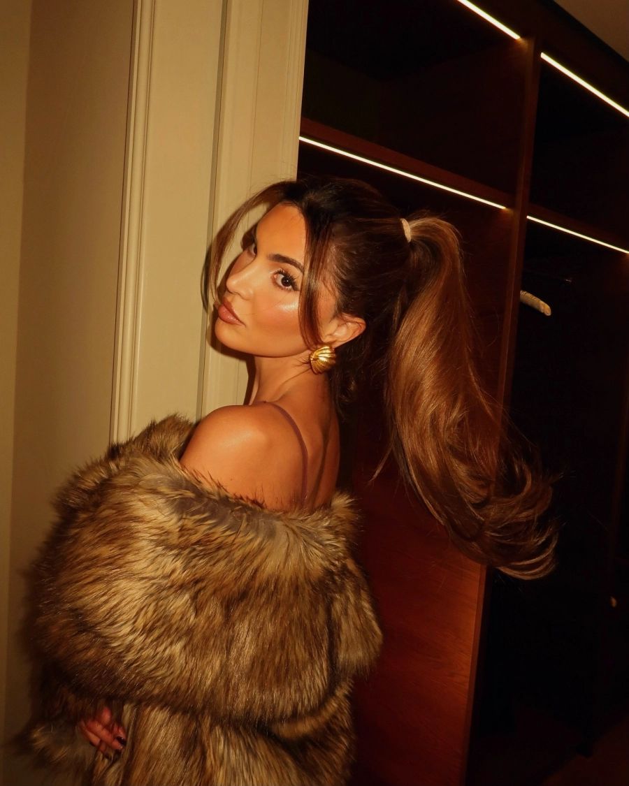 Negin Mirsalehi'den Emili Sindlev'e Haftanın Güzellik Instagram'ları Negin mirsalehi'den Emili Sindlev'e Haftanın Güzellik Instagram'ları