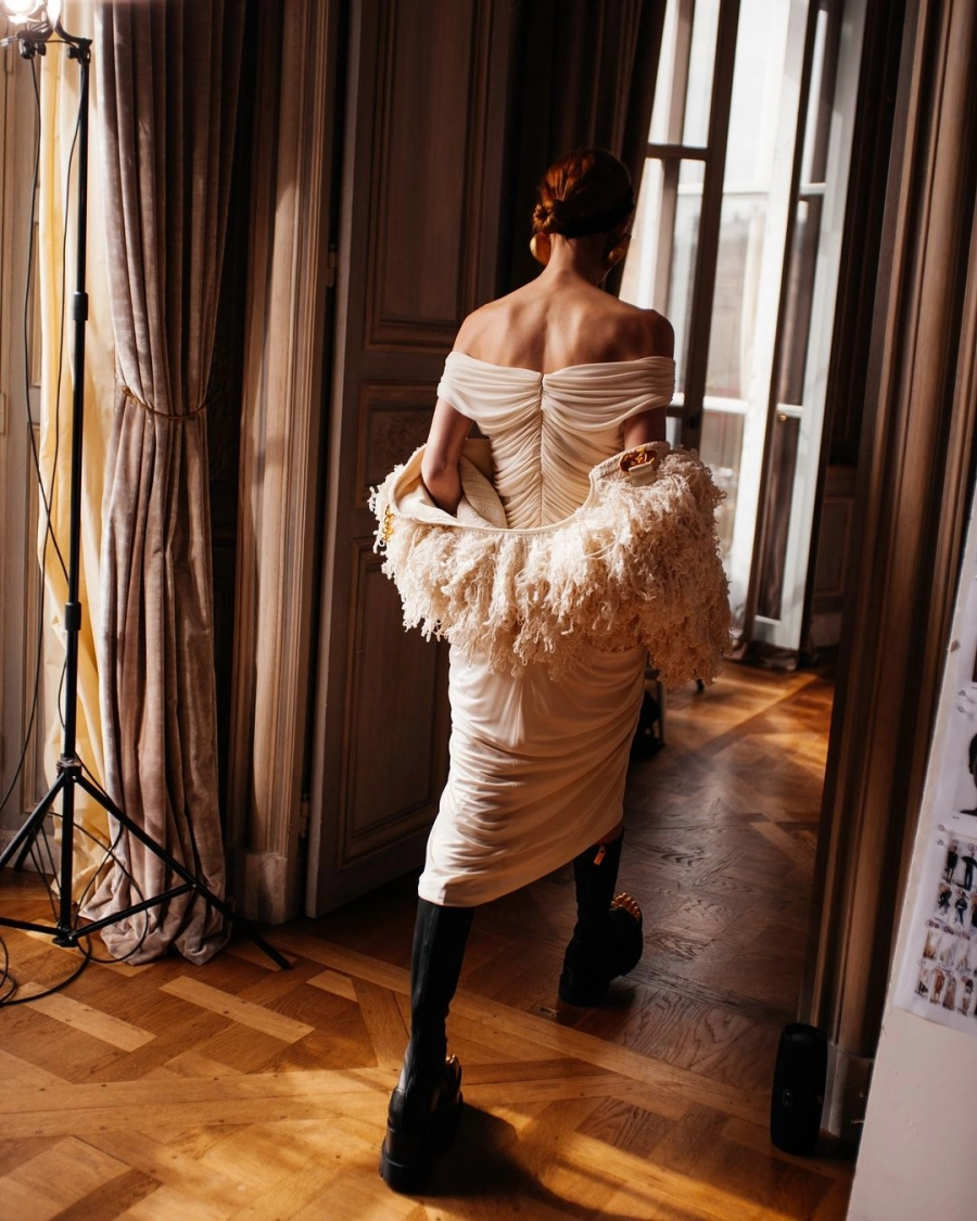 Schiaparelli’nin Monako’daki Pop-Up Mağazasından Louis Vuitton’un Yüksek Mücevhercilik Koleksiyonuna Haftanın Moda Haberleri Schiaparelli’nin Monako’daki Pop-Up Mağazasından Louis Vuitton’un Yüksek Mücevhercilik Koleksiyonuna Haftanın Moda Haberleri
