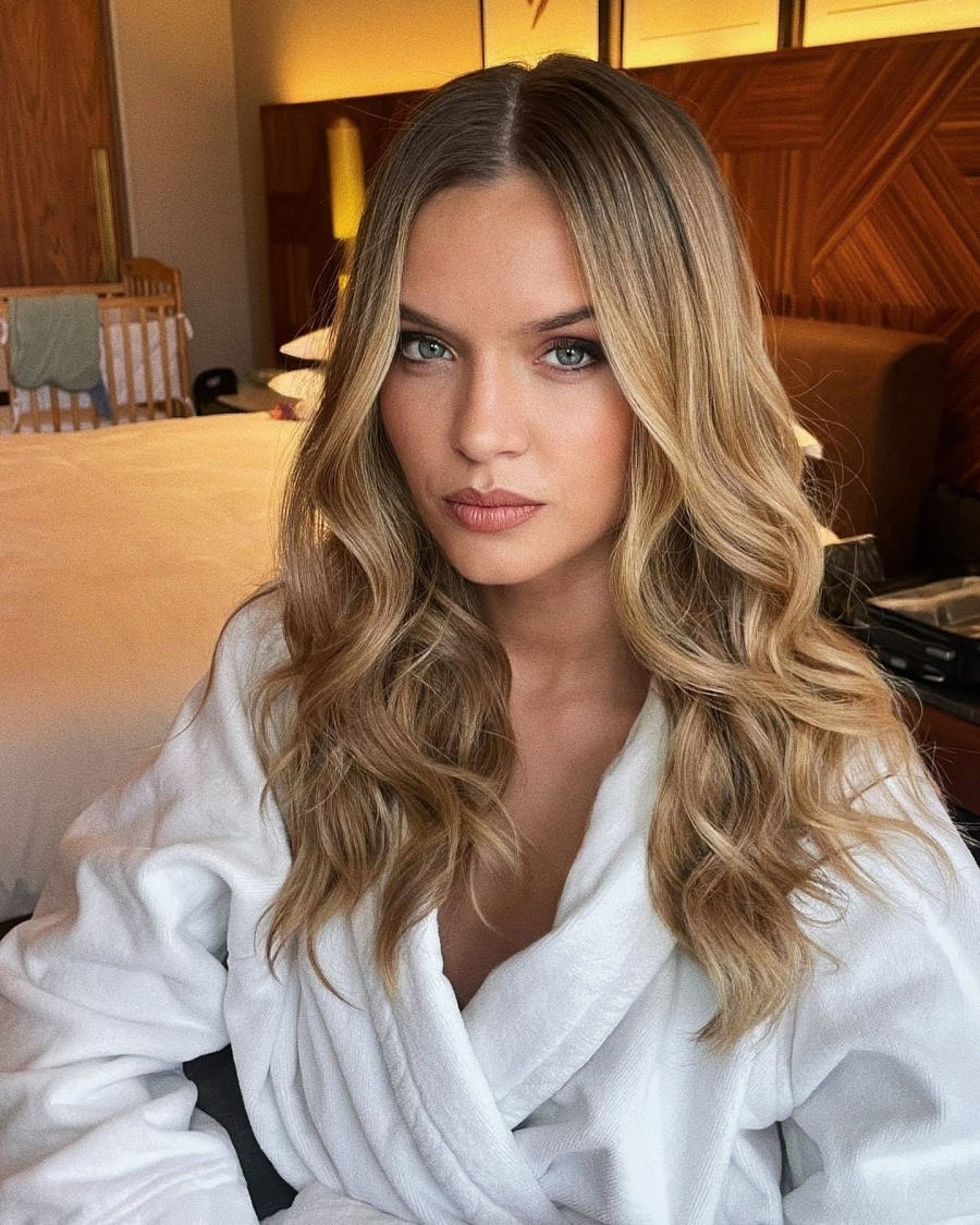 Fotoğraf: @josephineskriver