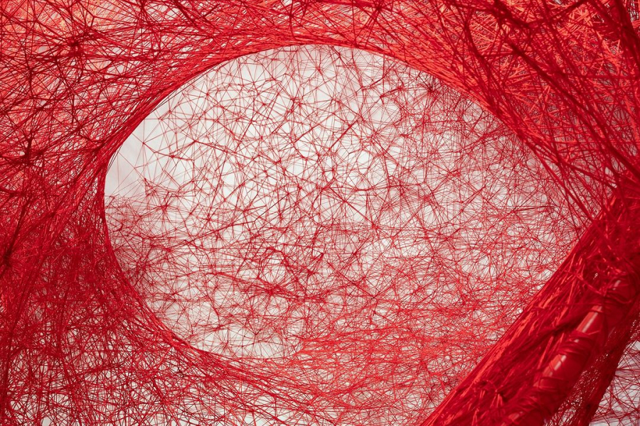 Japon Sanatçı Chiharu Shiota'nın Ruhani Ağları İstanbul Modern'de