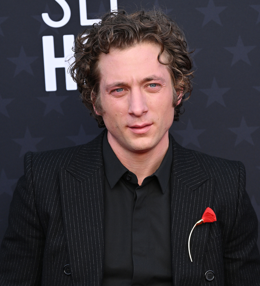 Jeremy Allen White Yeni Filmine Hazırlanıyor