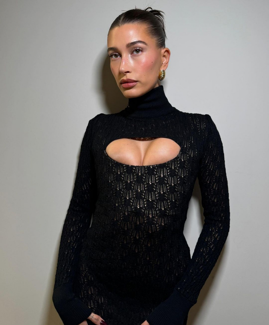 Hailey Bieber ve Bal Rengi Manikürü