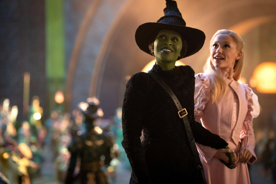 “Wicked” Filmi Gündemdeyken “Glee” Dizisinin İlgili Bölümlerini İnceliyoruz “Wicked” Filmi Gündemdeyken “Glee” Dizisinin İlgili Bölümlerini İnceliyoruz
