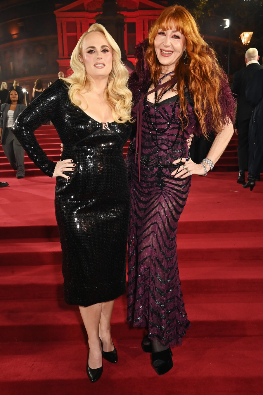 Rebel Wilson ve Charlotte Tilbury