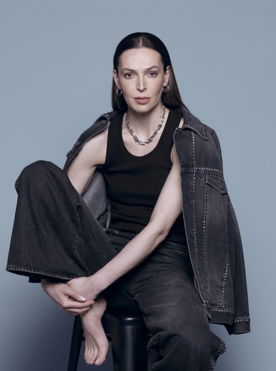 Eda Erdem Vogue ICON Yeni Sayısında Eda Erdem Vogue ICON Yeni Sayısında