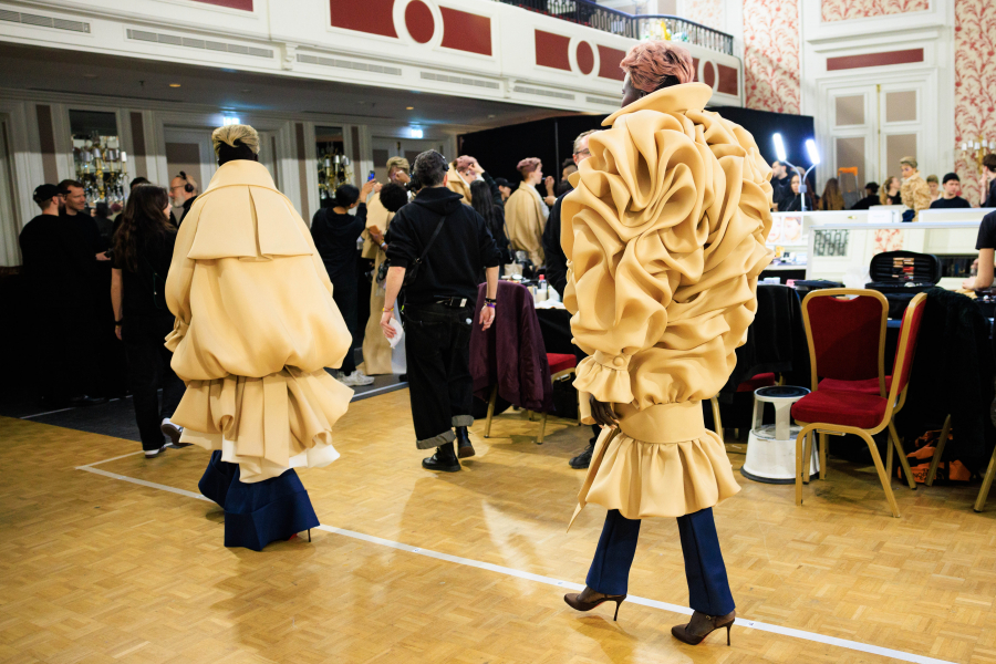Viktor & Rolf 2025 İlkbahar/Yaz Haute Couture