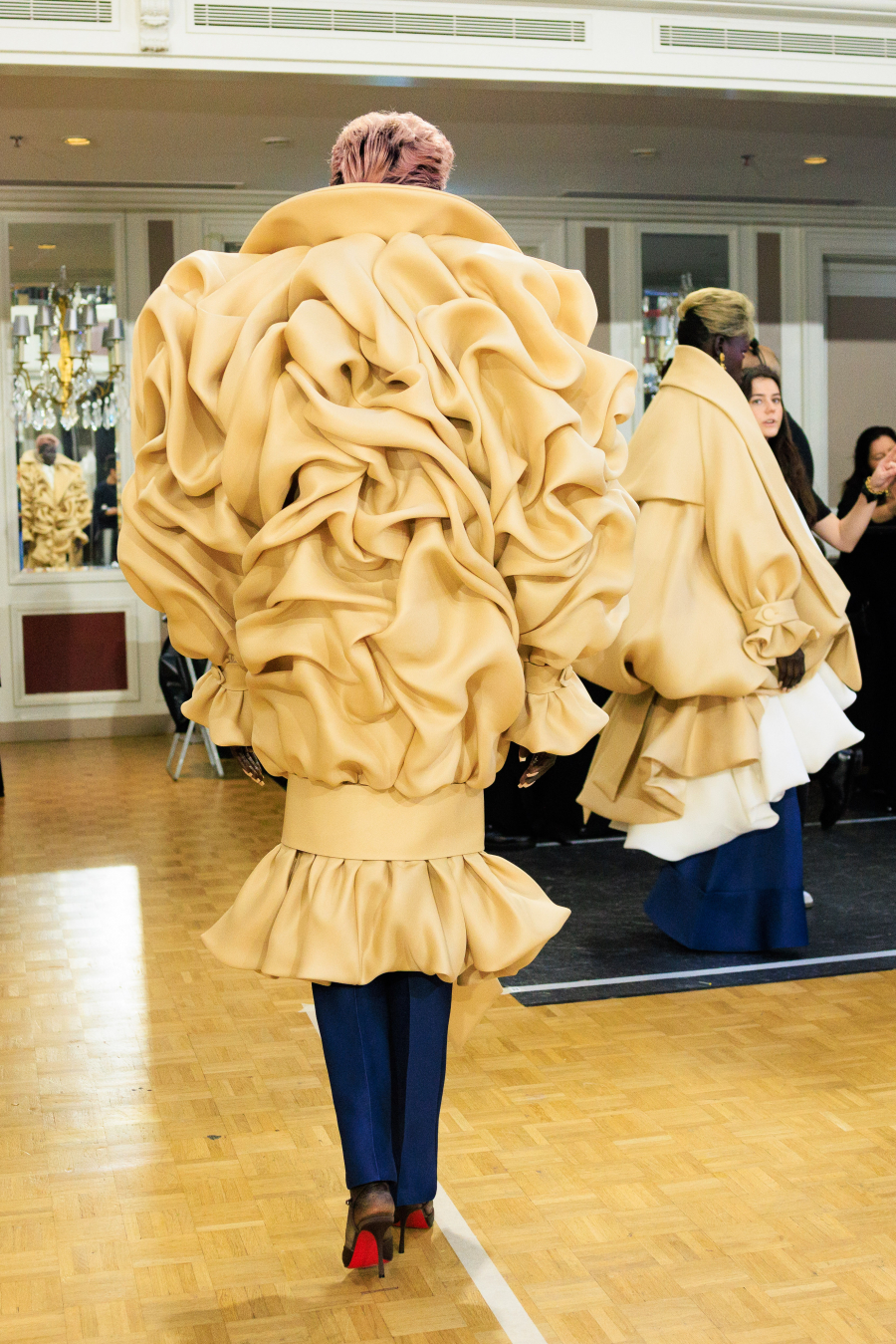 Viktor & Rolf 2025 İlkbahar/Yaz Haute Couture