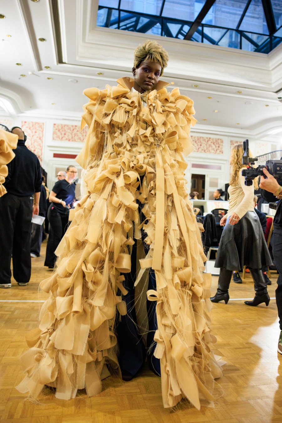 Viktor & Rolf 2025 İlkbahar/Yaz Haute Couture