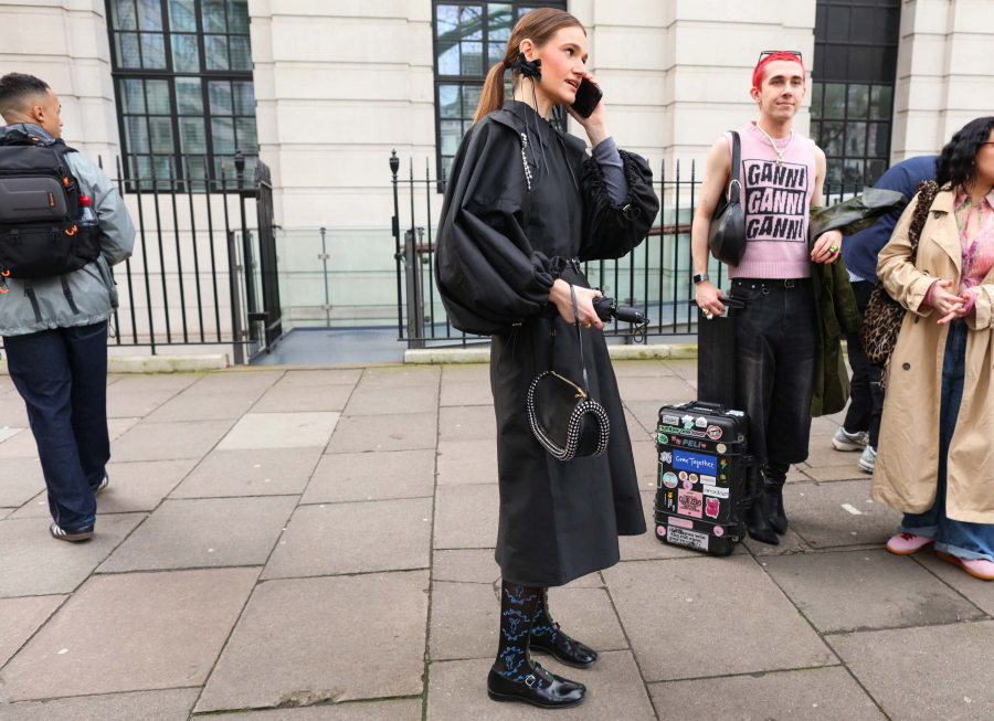 LFW_FW25_STREETSTYLE_DAY1_PHILOH-20