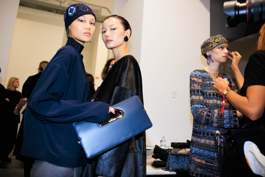 Giorgio Armani_FW25_BACKSTAGE_ACIELLE09