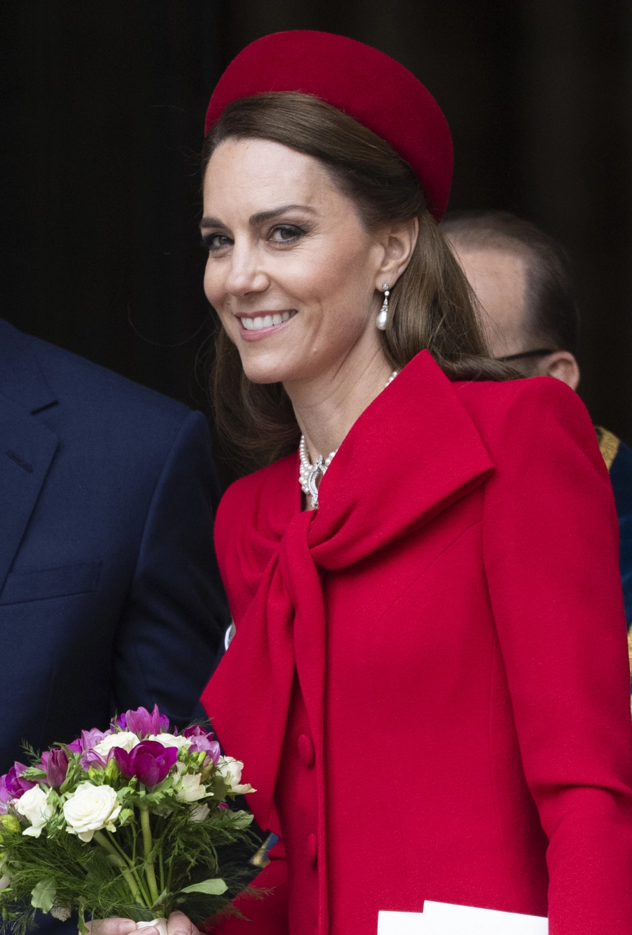 Kate Middleton'ın Son Görünümü, Prenses Diana ve Kraliçe II. Elizabeth’e Bir Saygı Duruşu Kate Middleton'ın Son Görünümü, Prenses Diana ve Kraliçe II. Elizabeth’e Bir Saygı Duruşu