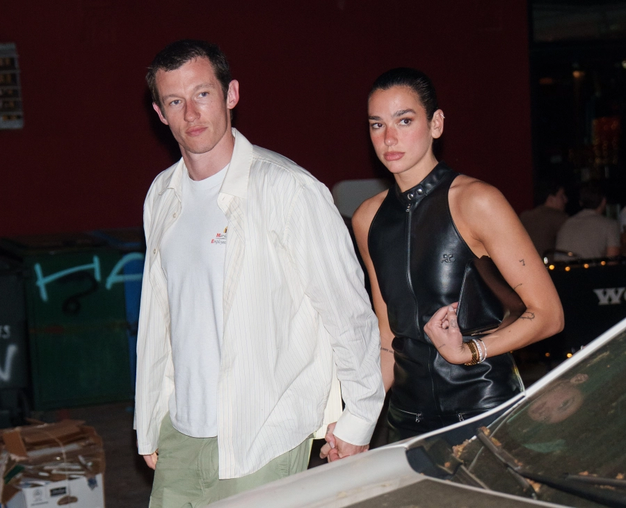 Dua Lipa ve Callum Turner'ın Zıtlıklarla Dolu Çift Stili Dua Lipa ve Callum Turner'ın Zıtlıklarla Dolu Çift Stili