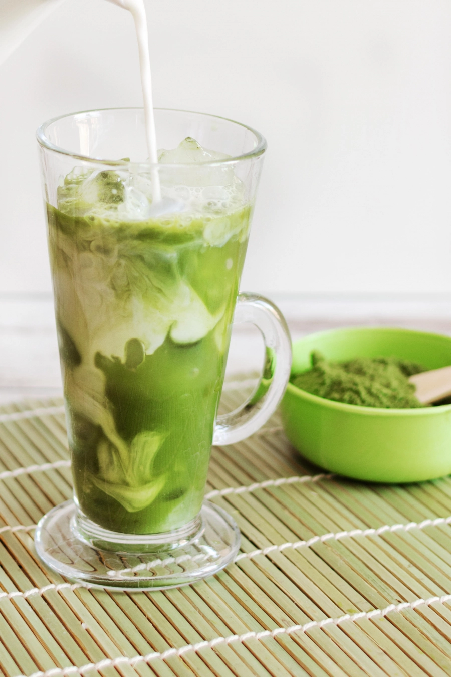 Matcha Tüketirken Dikkat Edilmesi Gerekenler Matcha Tüketirken Dikkat Edilmesi Gerekenler