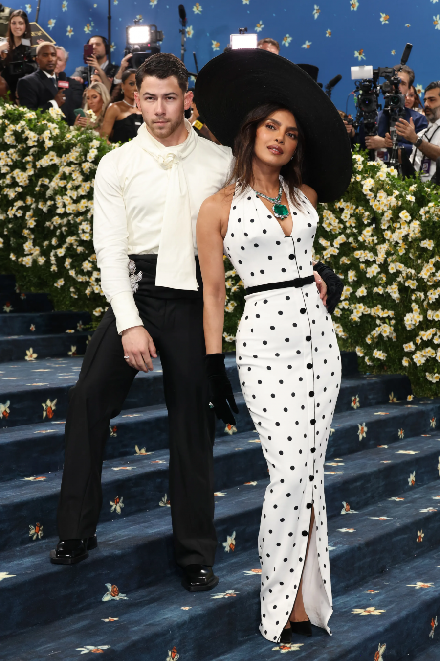 Nick Jonas ve Priyanka Chopra