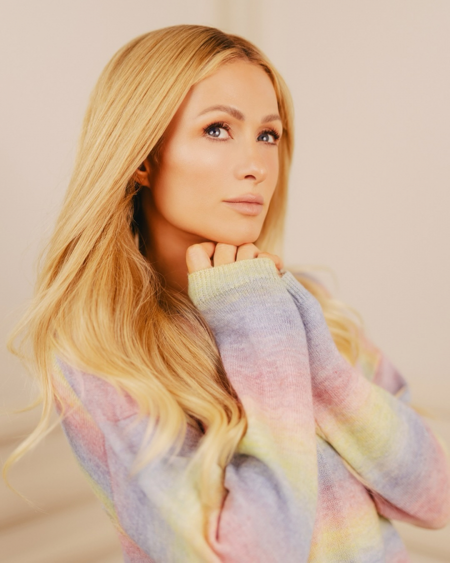 Paris Hilton, Yeni Cilt Bakım Markasını Tanıttı