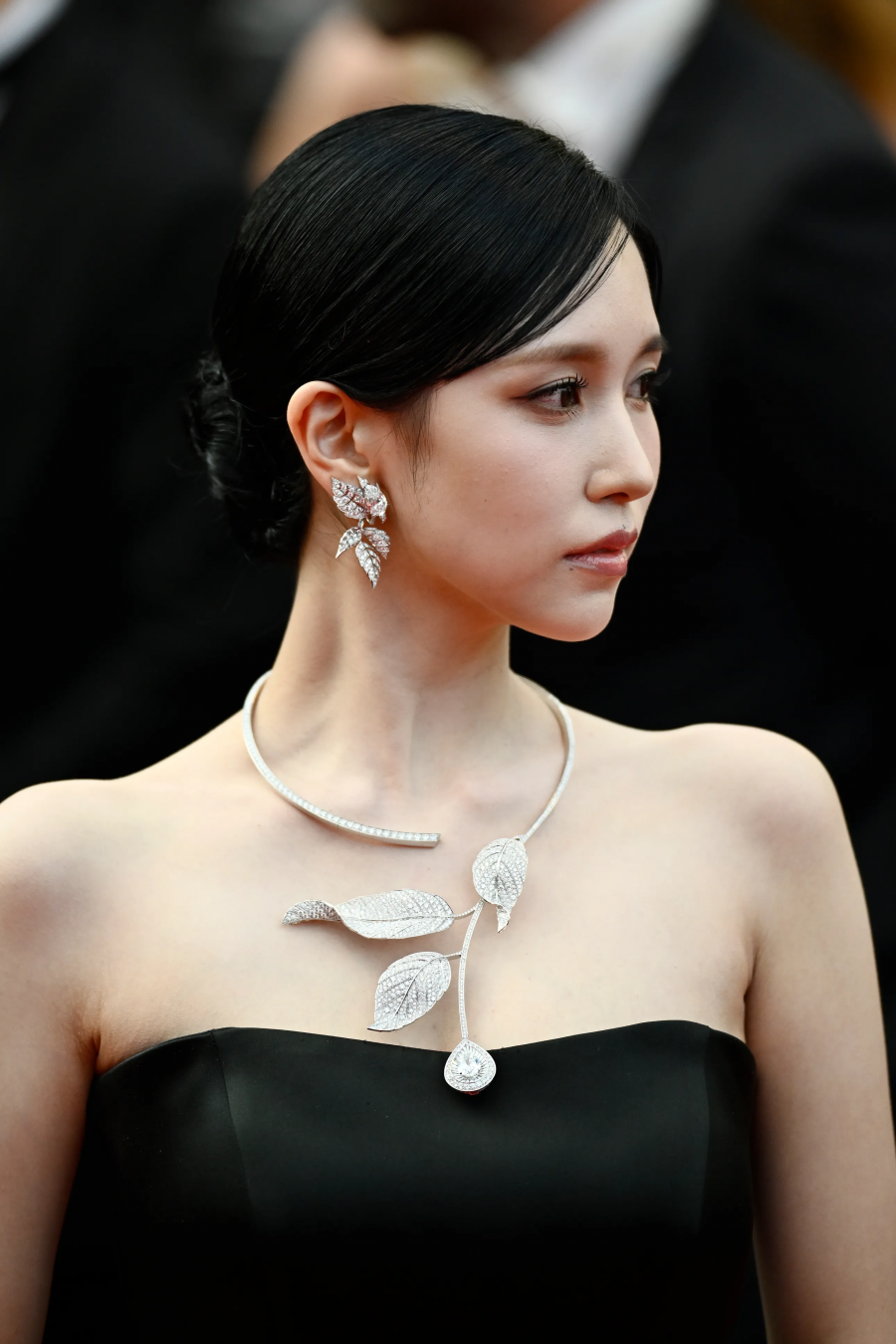 Mina, Boucheron
