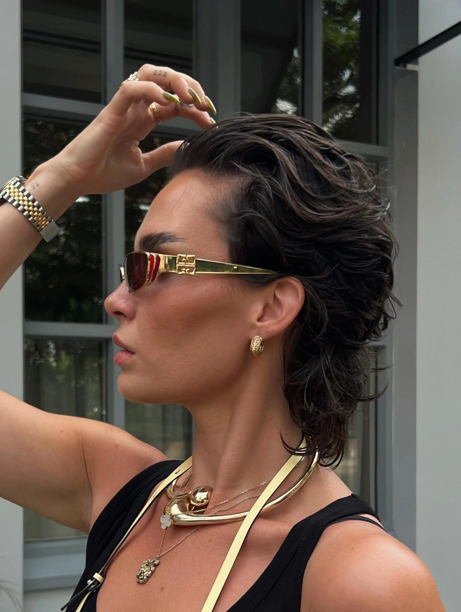 Bella Hadid'ten Alicia Roddy'e Haftanın Güzellik Instagram'ları