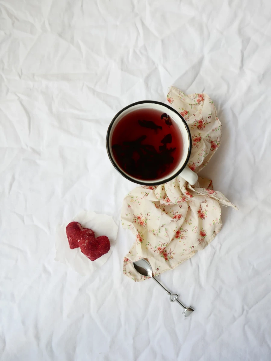 Hibiskus Çayı Faydaları Nelerdir? Hibiskus Çayı Faydaları Nelerdir?
