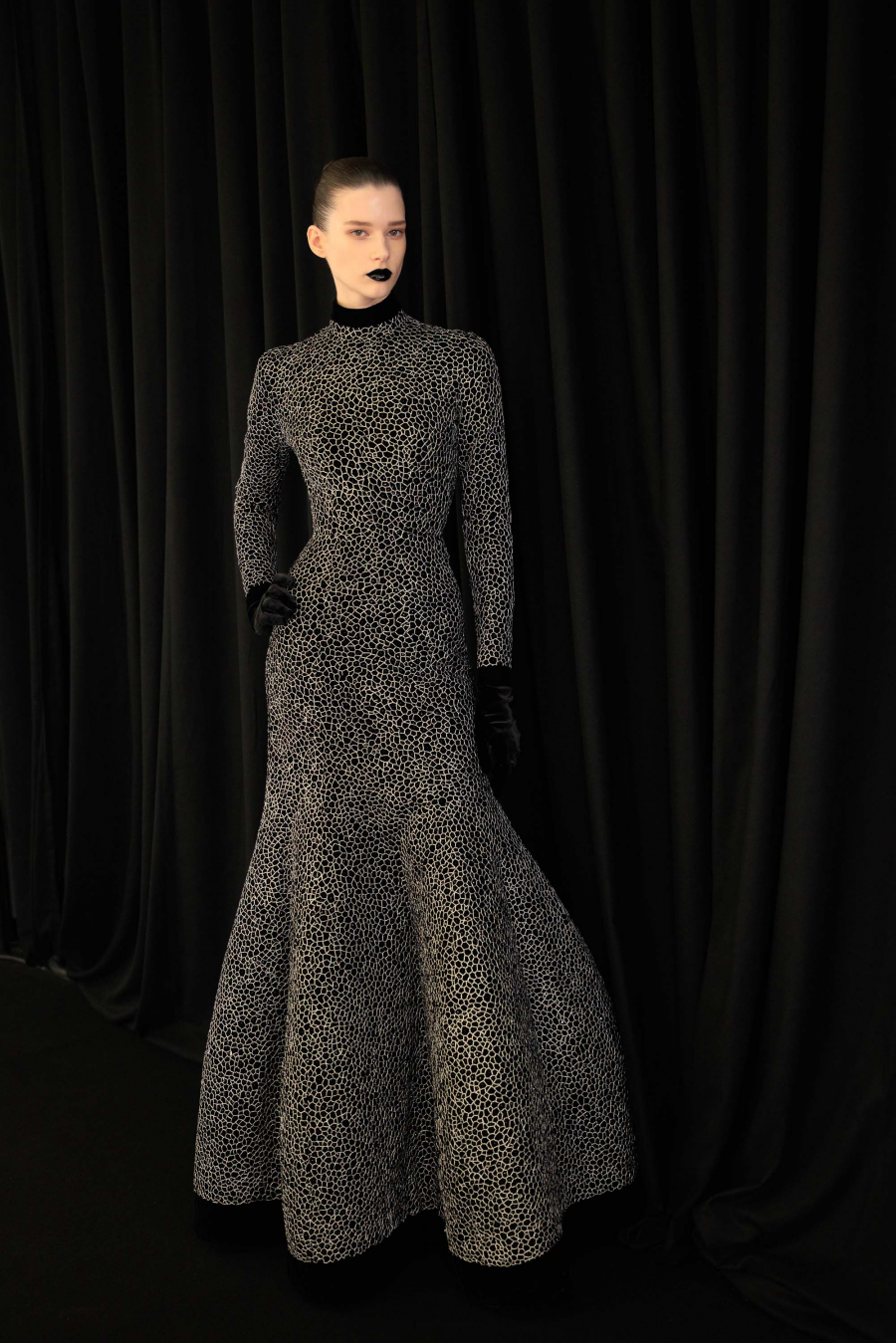 Schiaparelli 2025-26 Sonbahar/Kış Haute Couture