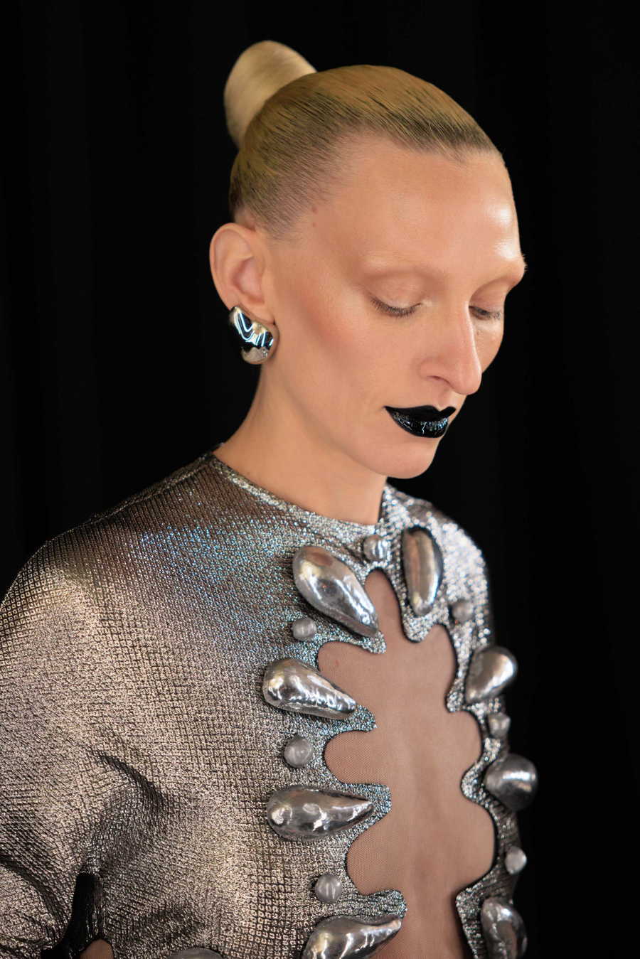 Schiaparelli 2025-26 Sonbahar/Kış Haute Couture