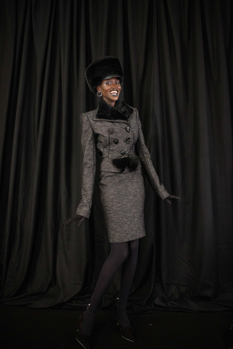Schiaparelli 2025-26 Sonbahar/Kış Haute Couture