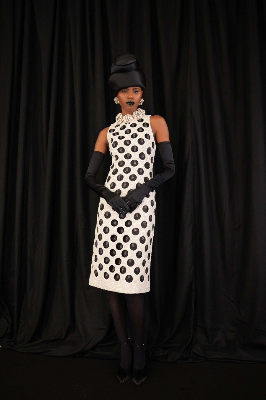 Schiaparelli 2025-26 Sonbahar/Kış Haute Couture