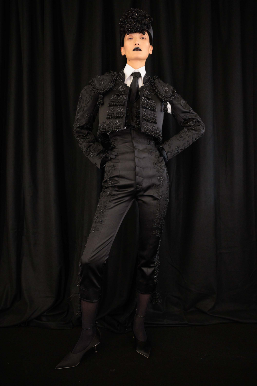 Schiaparelli 2025-26 Sonbahar/Kış Haute Couture