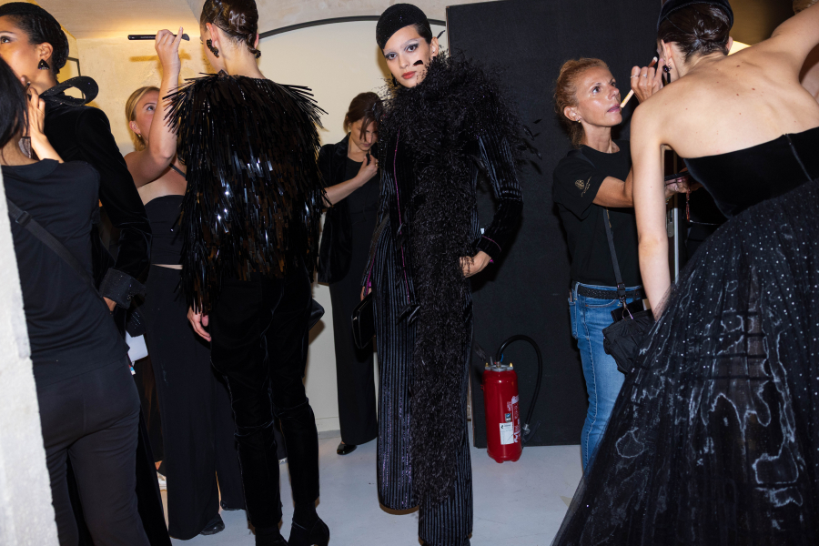 Armani Privé 2025-26 Sonbahar/Kış Haute Couture