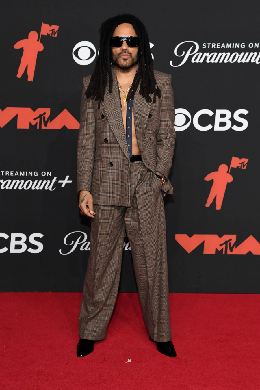Lenny Kravitz, Saint Laurent
