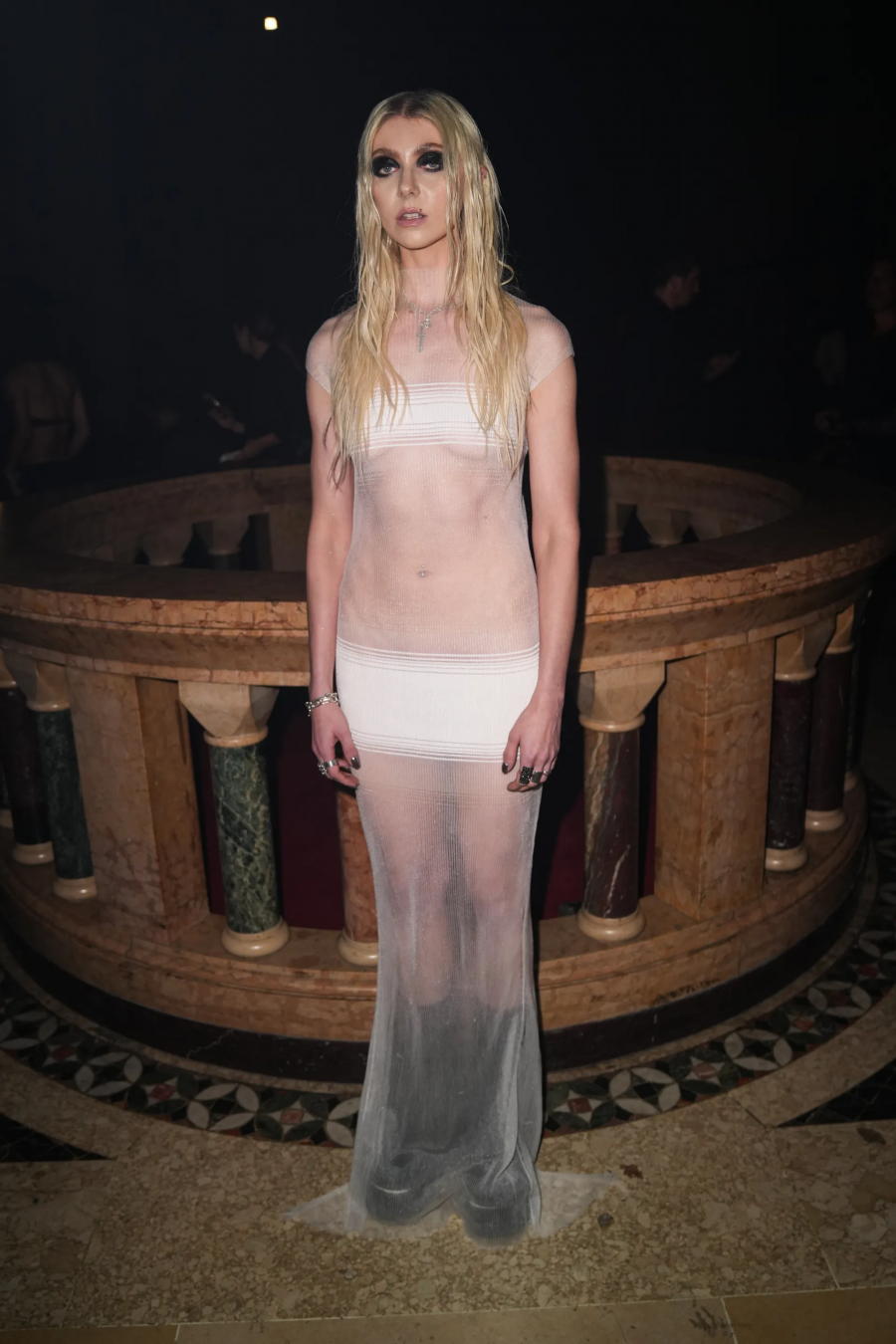 Taylor Momsen, Grace Ling defilesinde.