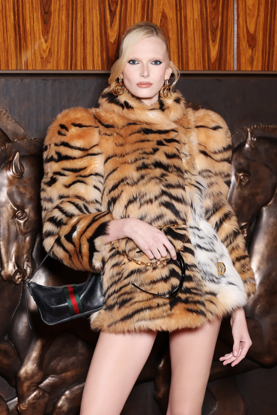 Alex Consani, Gucci defilesinde.