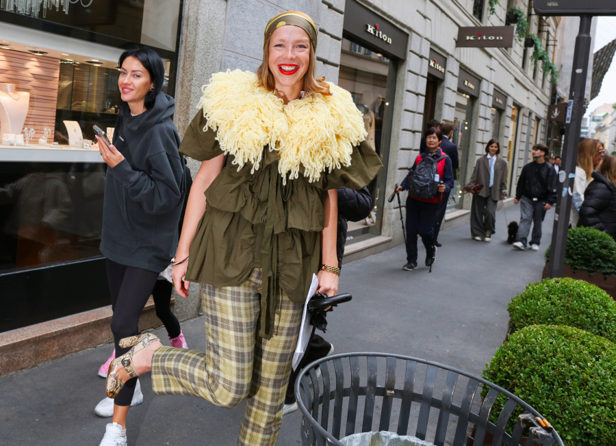 Sokak Stili: 2026 İlkbahar/Yaz Milano Moda Haftası