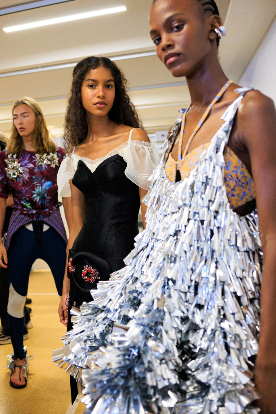 Rabanne_PFW_SS26_backstage_acielle_03