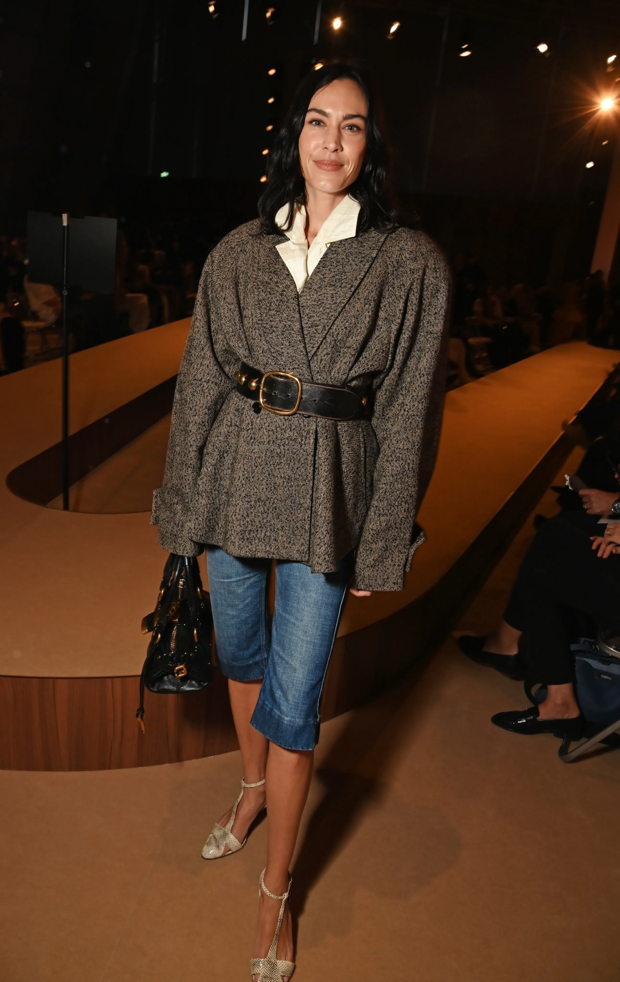 Alexa Chung, Chloé defilesinde. / Getty Images