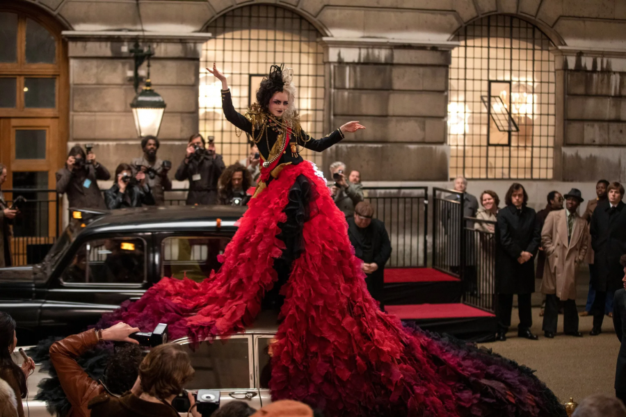 2021, Cruella, Everett Collection/ Tasarımcı: Jenny Beavan
