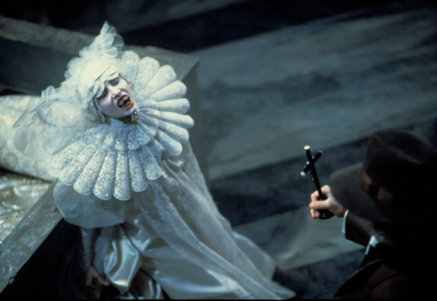 1992, Bram Stoker’s Dracula, ©Columbia Pictures/Courtesy Everett Collection/ Tasarımcı: Eiko Ishioka