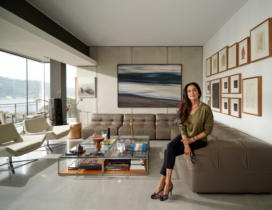 Vogue Türkiye 15. Yıl Özel: Ayşegül Dalokay Özyürek Vogue Türkiye 15. Yıl Özel: Ayşegül Dalokay Özyürek